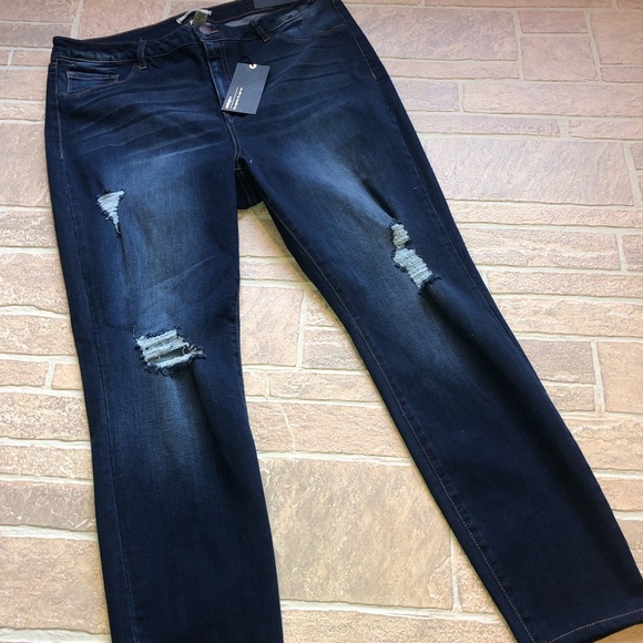 Refuge NWT Plus Size Jegging Dark Wash - Picture 2 of 3